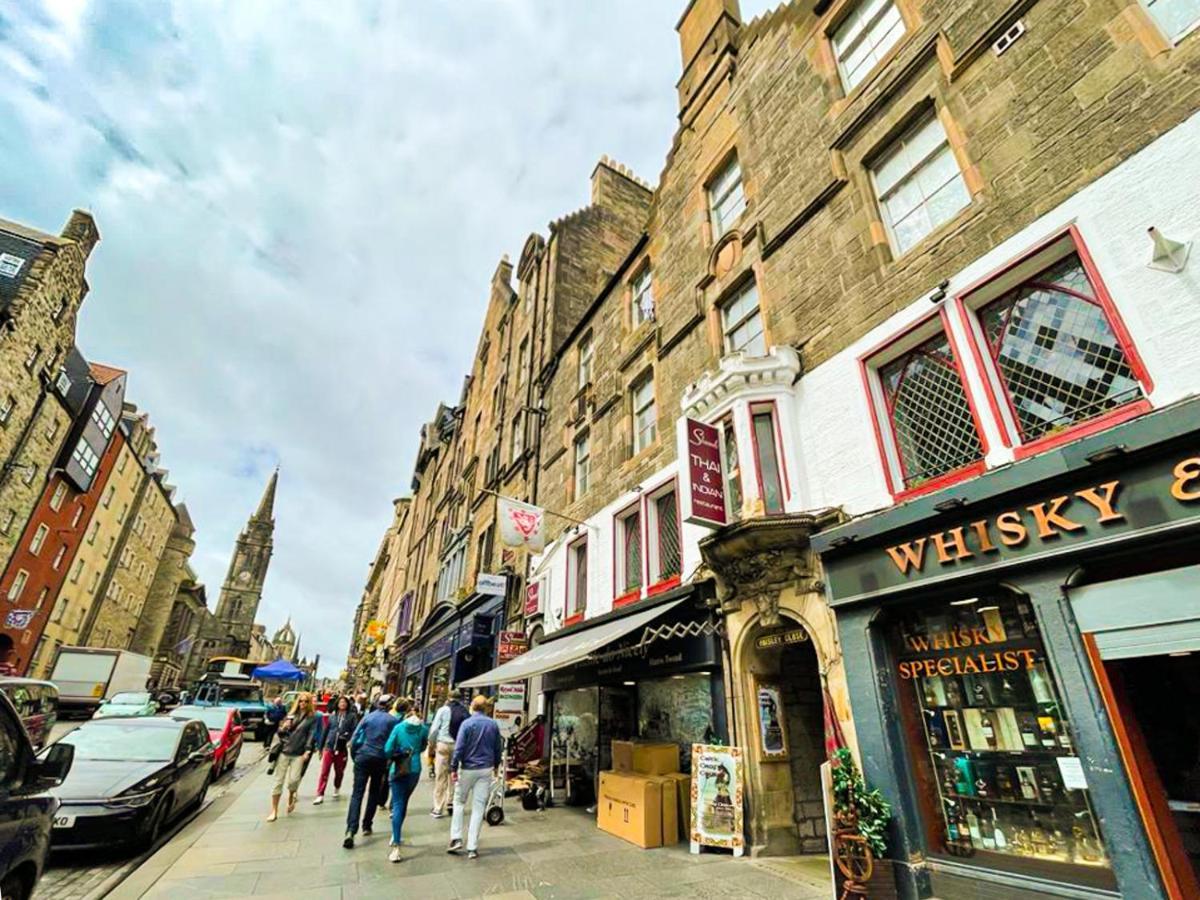 Lively & Energetic 2Br On The Royal Mile — Photos 1